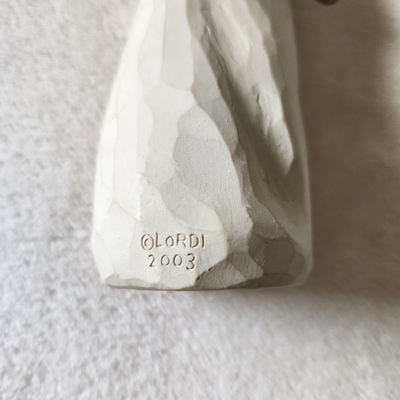 Willow Tree "Peace" 2003 Figurine 9-Inches Tall - Picture 7 of 9